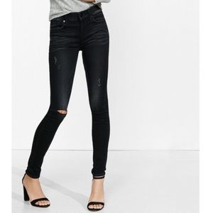 Express Supersoft Legging Midrise Jeans in Black Distressed Wash